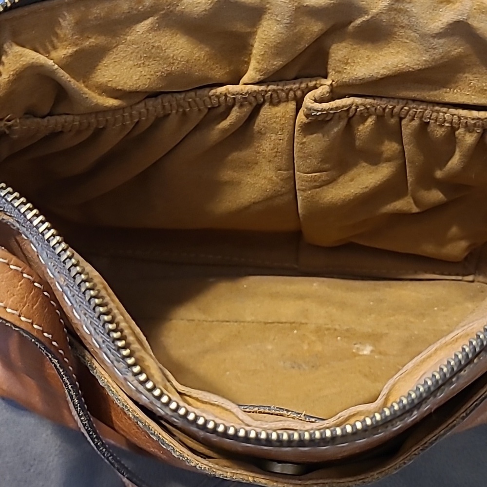 Patricia Nash Avelino Smooth Italian Leather Cognac Crossbody Handbag Purse - Picture 10 of 16